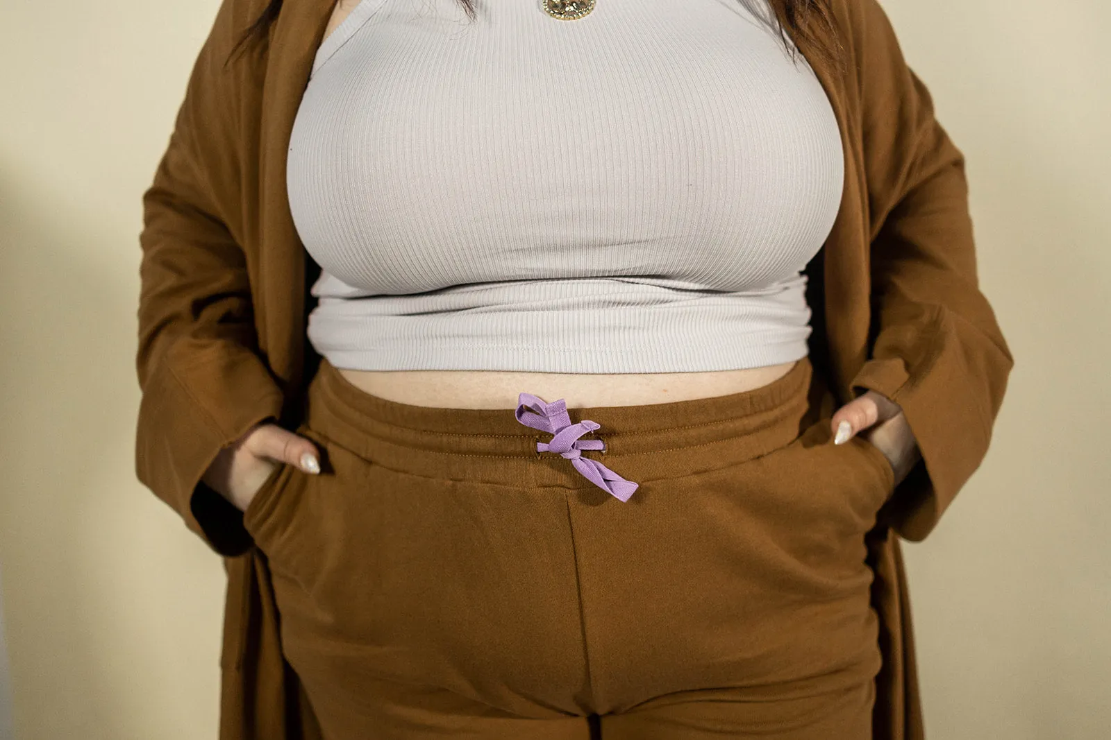 dana boyfriend short in caramel